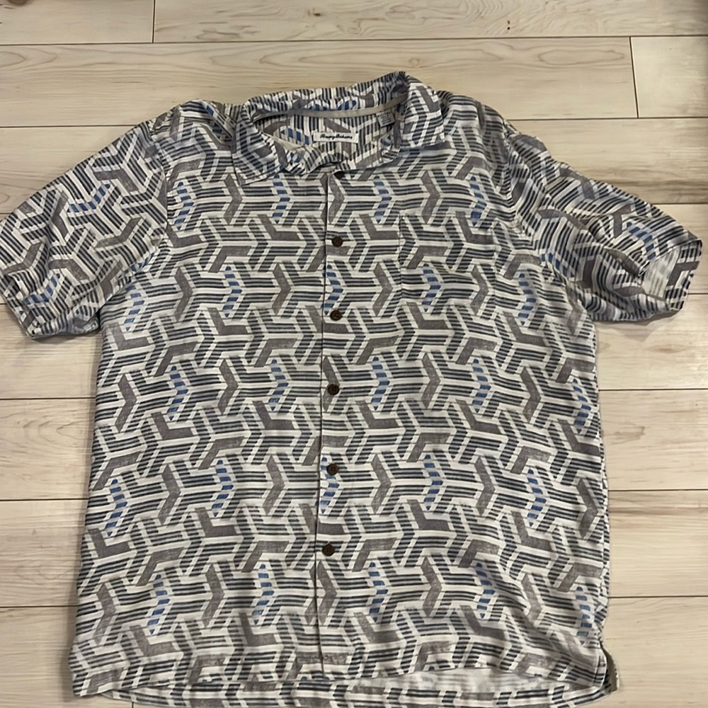 TOMMY BAHAMA - mens XL-Tall Button-Down Short Sleeve shirt (dress/casual)
